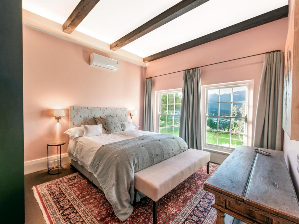 The Vineyard Cottage By L' Amitie Estate ฟรันเชิค ภายนอก รูปภาพ